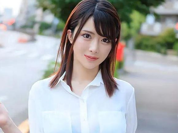 辻井穗乃果(辻井ほのか)是谁 辻井穗乃果个人资料(图1)