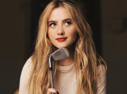 Kathryn Love Newton(凯瑟琳·纽顿)是谁 高尔夫打的不错(图2)