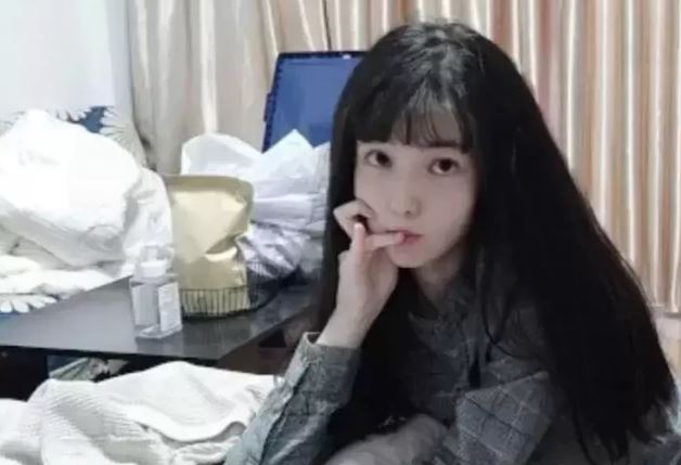越南网红Erica hand改名xiao e重新复出(图2)